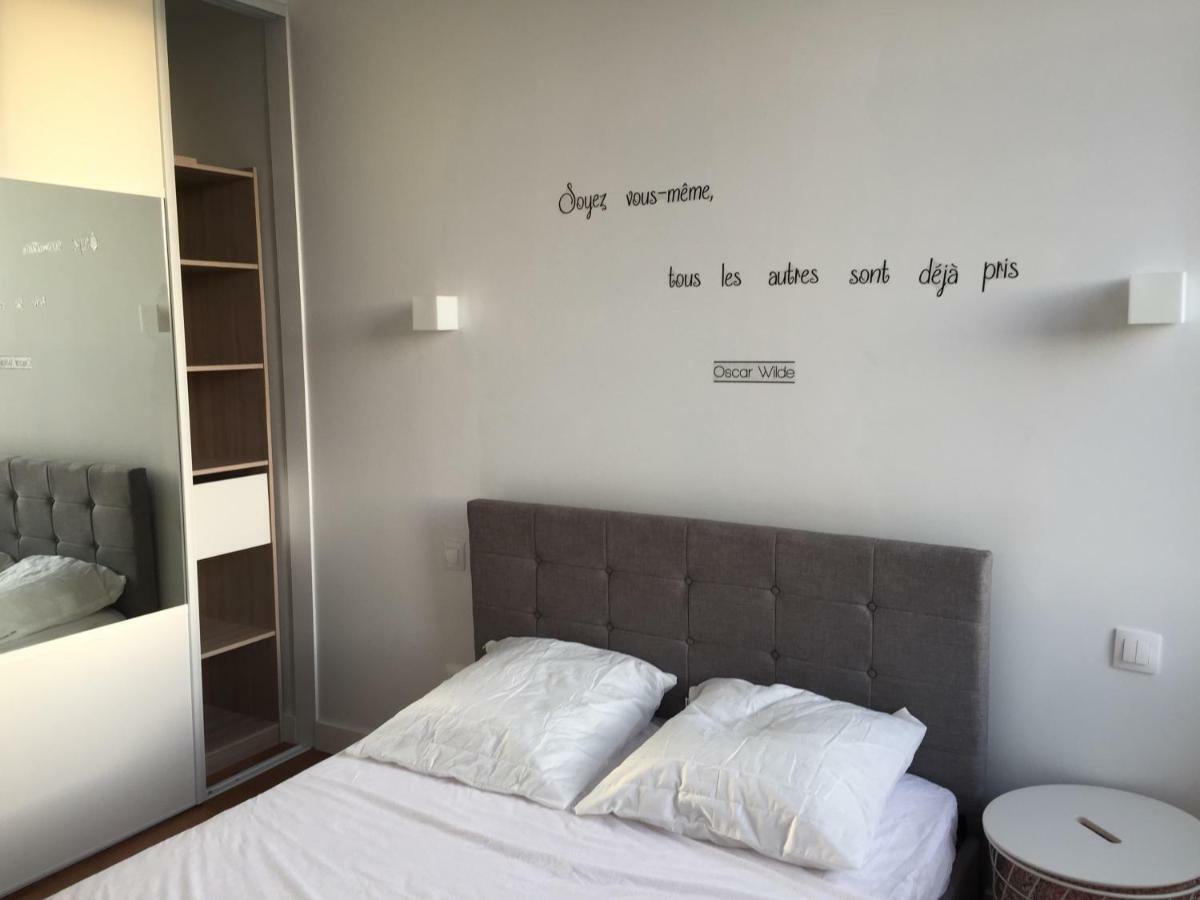 Magnifique Et Lumineux Appartement Au Coeur Du Sancy 圣内克泰尔 外观 照片