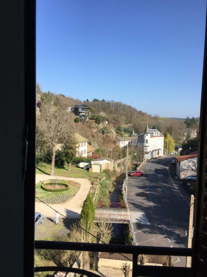 Magnifique Et Lumineux Appartement Au Coeur Du Sancy 圣内克泰尔 外观 照片